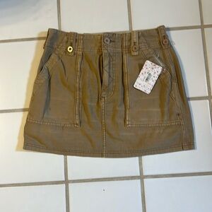Free People NWT beige mini skirt cargo like size 2